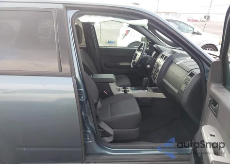 2012 Ford Escape Xlt z USA, uszkodzony, nr VIN 1FMCU9DG2CKB76081